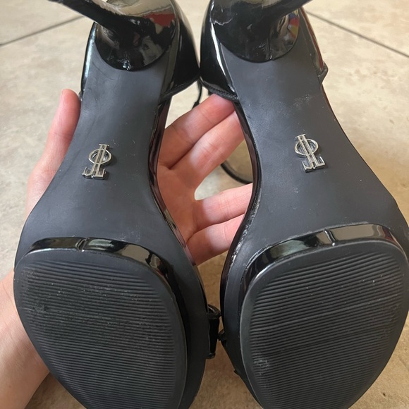 JLO Jennifer Lopez Black Patent Cindi pump shoe - Picture 11 of 13